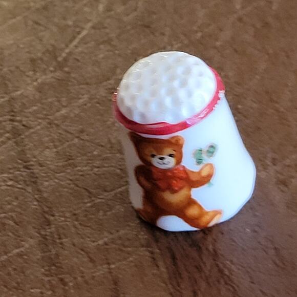 Vintage Reutter Stamped Germany Thimble Porcelain Teddy Bear - Picture 4 of 11